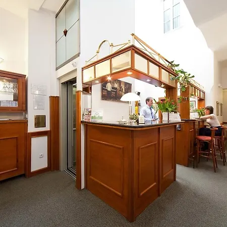Boutique 16 Ξενοδοχείο 4*