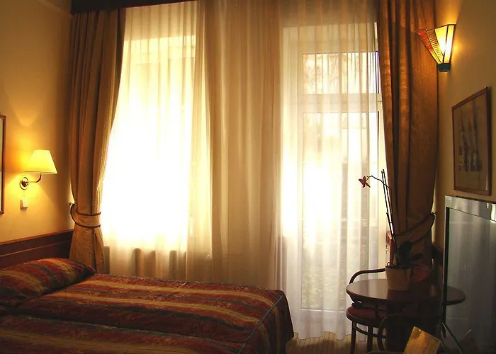 Boutique 16 Hotell